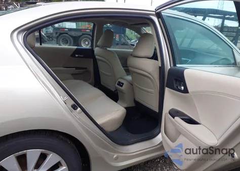 2013 Honda Accord Ex-L from USA, damaged, VIN 1HGCR2F86DA045781